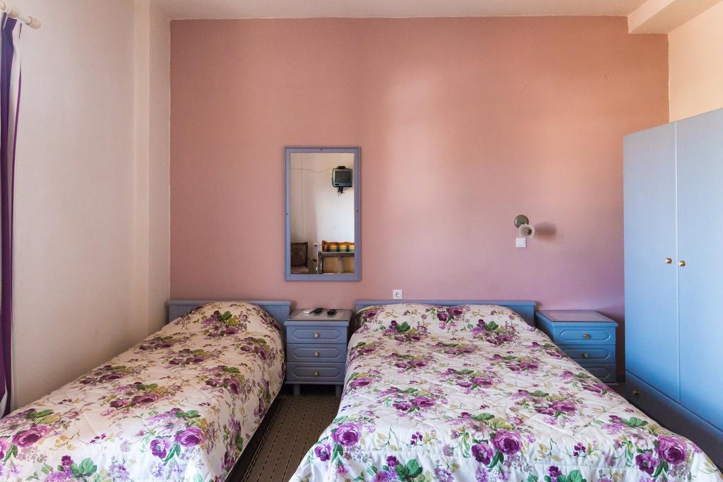 Knossos Apartments Gournes 客房 照片